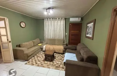 Casa de 3 dormitórios à venda no Bairro Rubem Berta - Porto Alegre