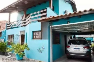 Casa com 3 quartos na rua josé grimberg, zona norte de porto alegre