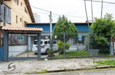 Casa com 3 quartos à venda na Rua Henrique Oswald, 105, São Sebastião, Porto Alegre