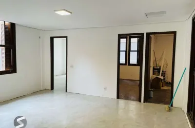 Casa com 3 quartos à venda na Avenida Alberto Bins, 654, Centro, Porto Alegre