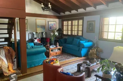 Casa com 5 quartos à venda na Rua Comendador Creidy, 195, Chácara das Pedras, Porto Alegre