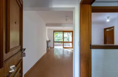 Apartamento bairro cavalhada com 03 dormitórios, gabinete e 2 vagas 134,35m2 privativos!