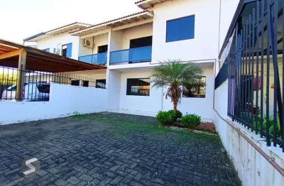 Casa com 2 quartos à venda na Avenida Mauá, 205, Centro, Sapiranga