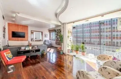 Apartamento com 3 quartos,1 suíte, elevador na independência.