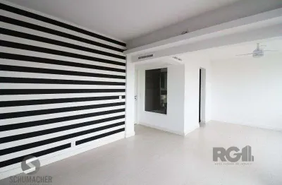 Venda apartamento 3 quartos, no bairro moinhos de vento com 2 banheiros, 1 lavabo, sem garagem