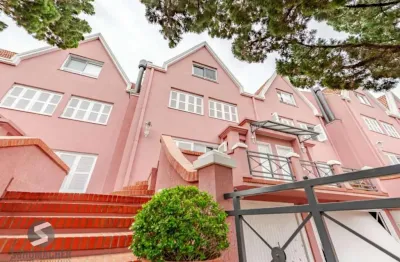 Casa em condomínio fechado de 3 dormitórios no bairro vila assunção