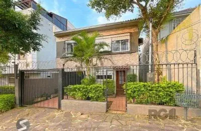 Casa com 4 quartos à venda na Rua Taveira Júnior, 233, Nonoai, Porto Alegre