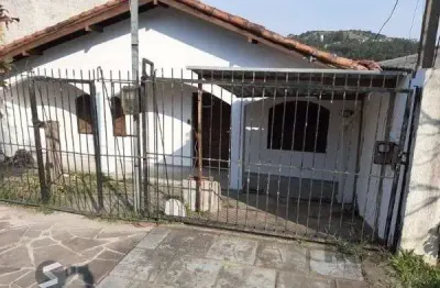 Casa com 3 quartos à venda na Avenida Vereador Roberto Landell de Moura, 488, Campo Novo, Porto Alegre