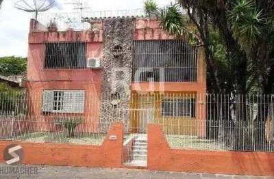 Casa para venda - 190m², 3 dormitórios, sendo 1 suites, 2 vagas - cavalhada