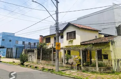 Casa com 3 quartos à venda na Rua Recife, 139, Azenha, Porto Alegre