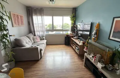 Apartamento de 2 quartos com 49 metros privativos e 1 vaga de garagem