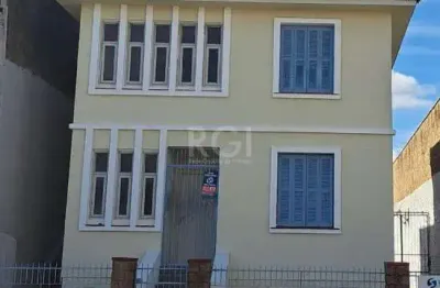 Casa comercial à venda na Rua Conselheiro Travassos, 257, São Geraldo, Porto Alegre