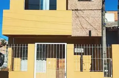 Casa com 2 quartos à venda na Rua Argenor Adolfo Wendler, 269, Ponta Grossa, Porto Alegre