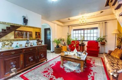 Casa para venda - 231.27m², 3 dormitórios, sendo 1 suites, 3 vagas - cristal