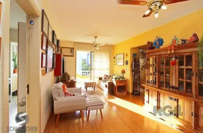 Apartamento com 2 quartos à venda na Rua Ângelo Crivellaro, 592, Jardim do Salso, Porto Alegre