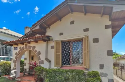 Casa com 6 quartos à venda na Rua Professor Clemente Pinto, 277, Teresópolis, Porto Alegre