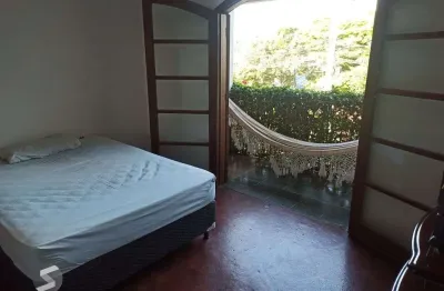 Casa com 3 quartos à venda na Rua Santa Maria, 298, Vila São José, Porto Alegre