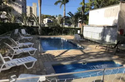 Aluga apartamento 02 dormitorios, patio e banheira de hidro