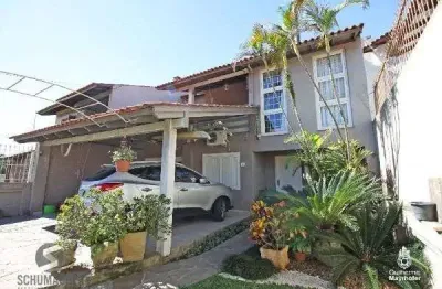Casa para Venda - 219.05m², 3 dormitórios, sendo 1 suites, 2 vagas - Bahamas