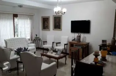 Sobrado para Venda - 240.43m², 3 dormitórios, sendo 1 suites, 2 vagas - Ipanema