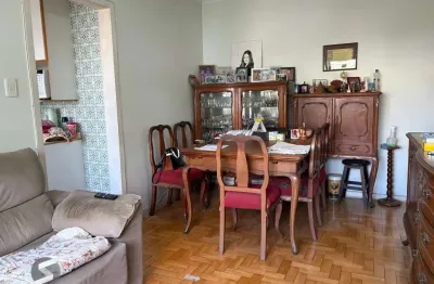 Apartamento amplo no bairro Menino Deus 60,68m², 2 dormitórios