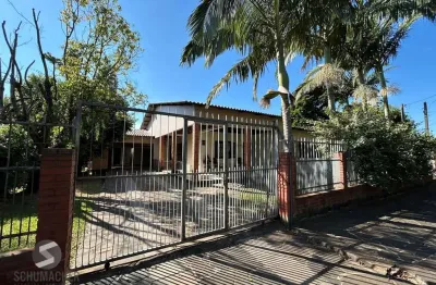 Casa com 3 quartos à venda na Espirito Santo, 155, Centro, Charqueadas