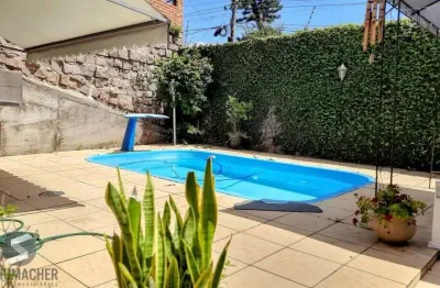 Casa com 3 quartos à venda na Rua General Gomes Carneiro, 923, Medianeira, Porto Alegre