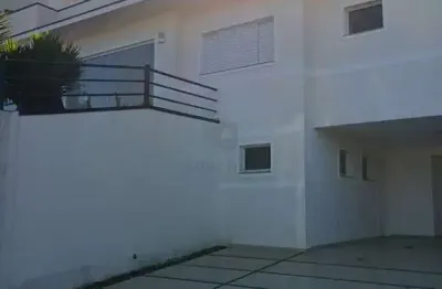 Casa em condomínio fechado com 3 quartos à venda no aruã, mogi das cruzes , 220 m2 por r$ 1.750.000