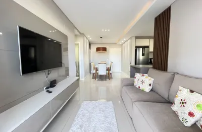 2 suítes  e 2 vagas em frente ao Angeloni de Jurerê Internacional