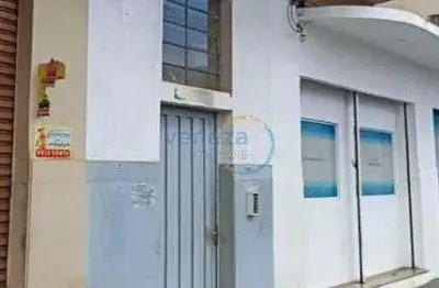 Apartamento com 1 quarto  à venda, 79.00 m2 por r$200000.00  - centro - londrina/pr