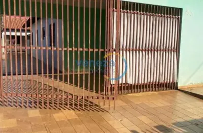 Casa residencial com 3 quartos  à venda, 630.00 m2 por r$700000.00  - centro - londrina/pr