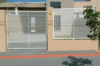 Casa Residencial com 3 quartos  à venda, 117.00 m2 por R$450000.00  - Columbia - Londrina/PR