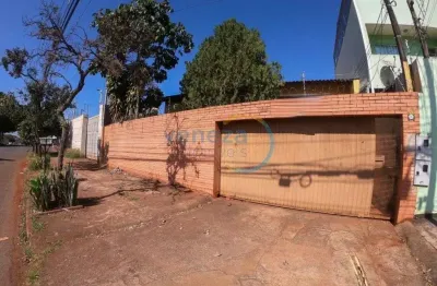 Casa residencial com 3 quartos  à venda, 250.00 m2 por r$950000.00  - siam - londrina/pr