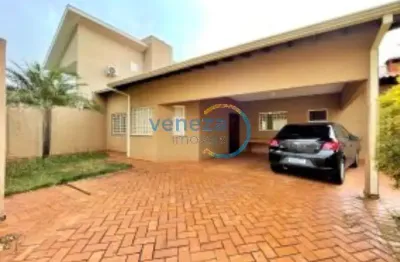 Casa residencial com 4 quartos  à venda, 260.00 m2 por r$900000.00  - perola - londrina/pr
