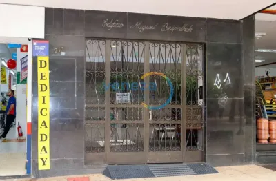 Apartamento com 3 quartos  à venda, 142.00 m2 por r$395000.00  - centro - londrina/pr