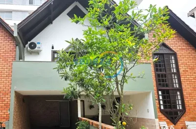 Casa Residencial com 3 quartos  à venda, 152.00 m2 por R$2500000.00  - Santa Clara - Itajai/SC