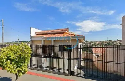 Casa Residencial com 3 quartos  à venda, 131.00 m2 por R$670000.00  - Columbia - Londrina/PR