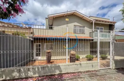 Casa Residencial com 3 quartos  à venda, 239.00 m2 por R$950000.00  - Dom Pedro - Londrina/PR