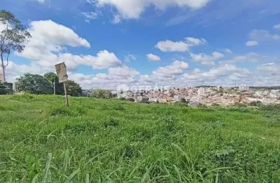 Terreno comercial para alugar no Rancho Alegre, Divinópolis 