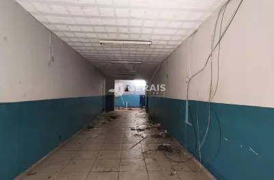 Ponto comercial para alugar no Centro, Divinópolis 