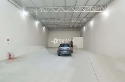 Barracão / Galpão / Depósito para alugar no Planalto, Divinópolis 