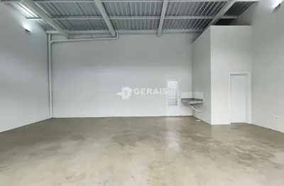 Ponto comercial para alugar no Interlagos, Divinópolis 