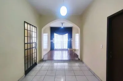 Casa para aluguel, 3 quartos, 1 suíte, 2 vagas, centro - divinópolis/mg