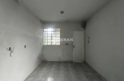 Casa à venda, 3 quartos, 1 suíte, 2 vagas, nossa senhora de lourdes - divinópolis/mg