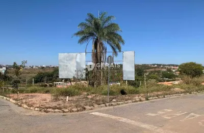 Terreno à venda no Campina Verde, Divinópolis 