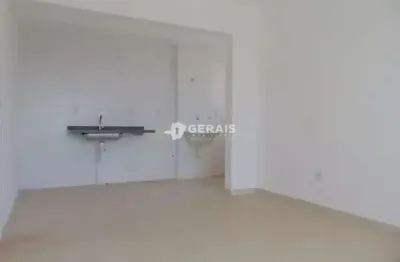 Apartamento à venda, 2 quartos, 1 vaga, realengo - divinópolis/mg