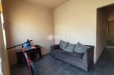 Casa à venda, 3 quartos, 2 vagas, sao judas tadeu - divinópolis/mg