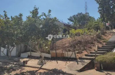 Terreno à venda no Jardinópolis, Divinópolis 