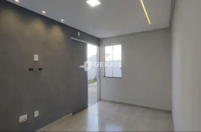 Sobrado à venda, 3 quartos, 2 vagas, são roque - divinópolis/mg