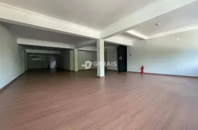 Sala comercial para alugar no Centro, Divinópolis 